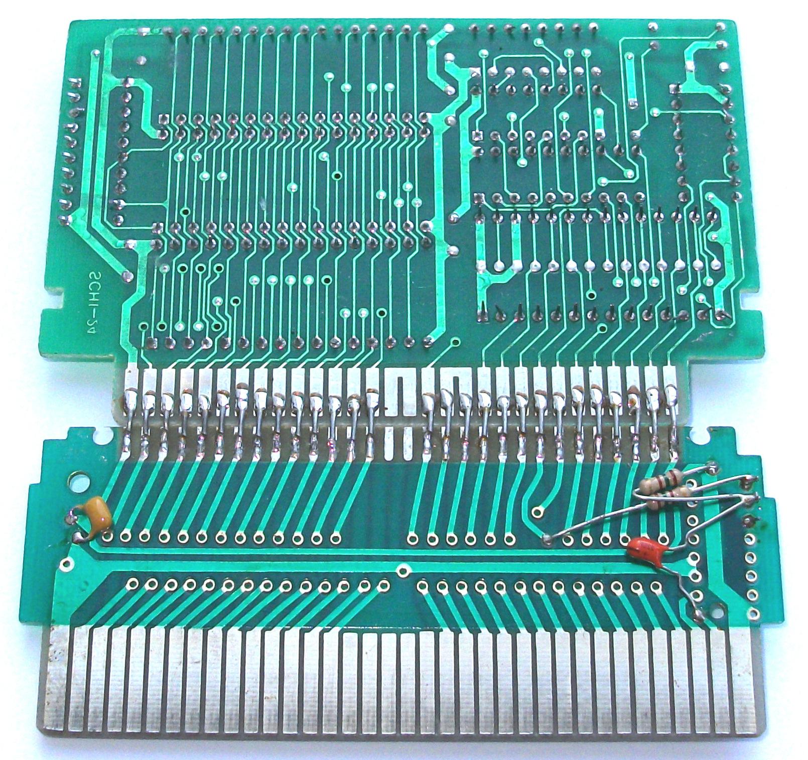 1050 in 1 NES PCB (Front mirrored picture)
